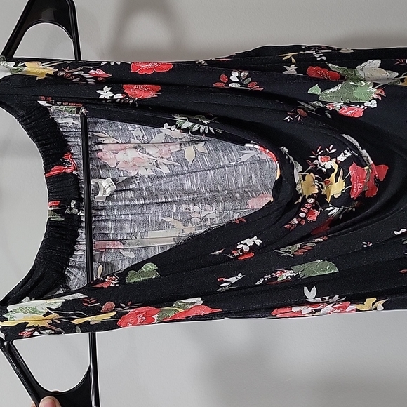 Tank top - Picture 4 of 4